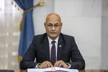 وزير الثقافة والشباب والرياضة والعلاقات مع البرلمان السيد: ختار ولد الشيباني 